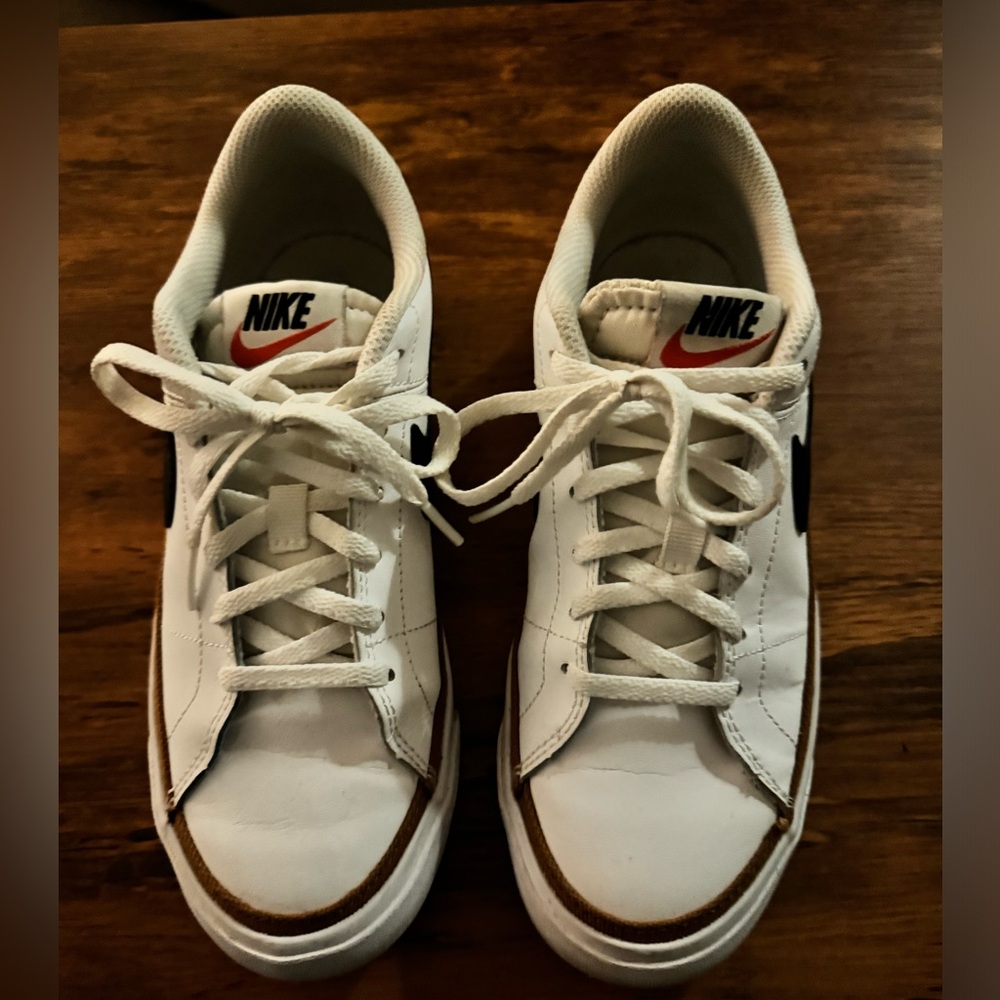 Nike Court Legacy Shoes